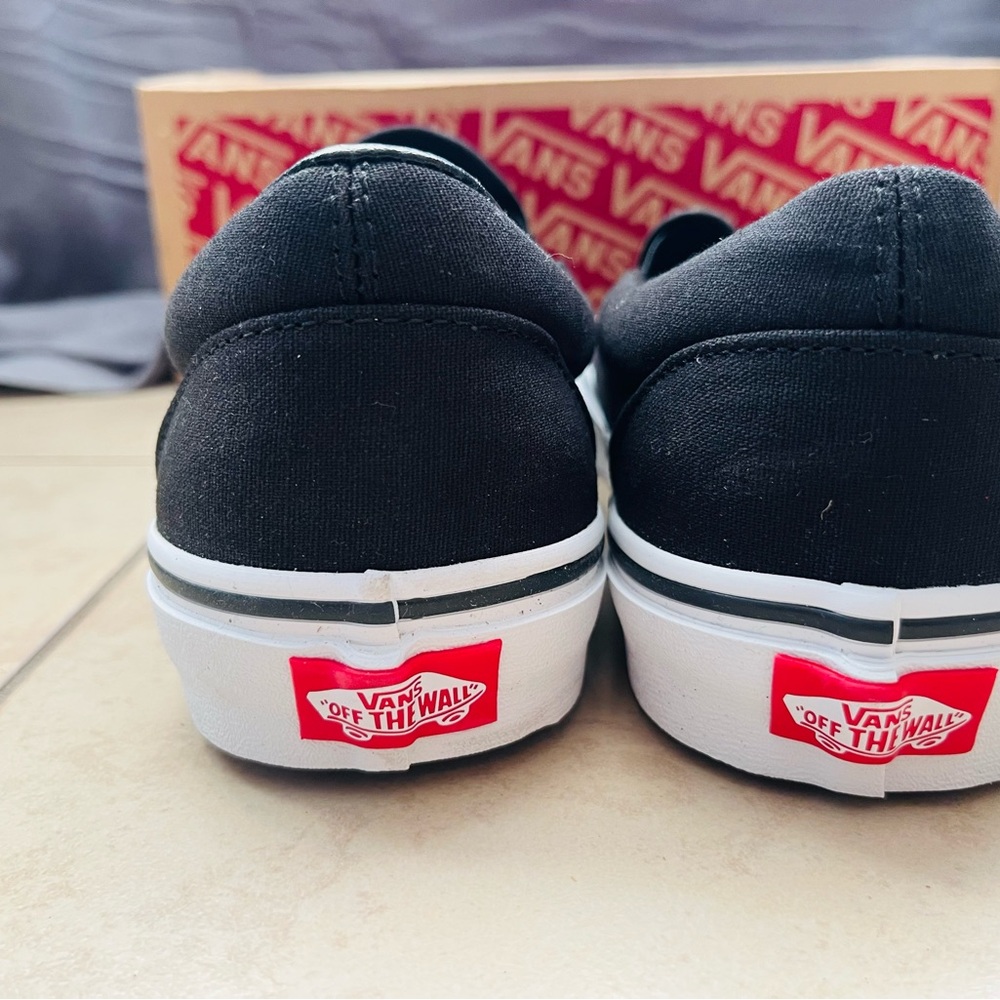 Vans Black Slip-On Sneakers with Skull Graphics - Picture 7 of 9